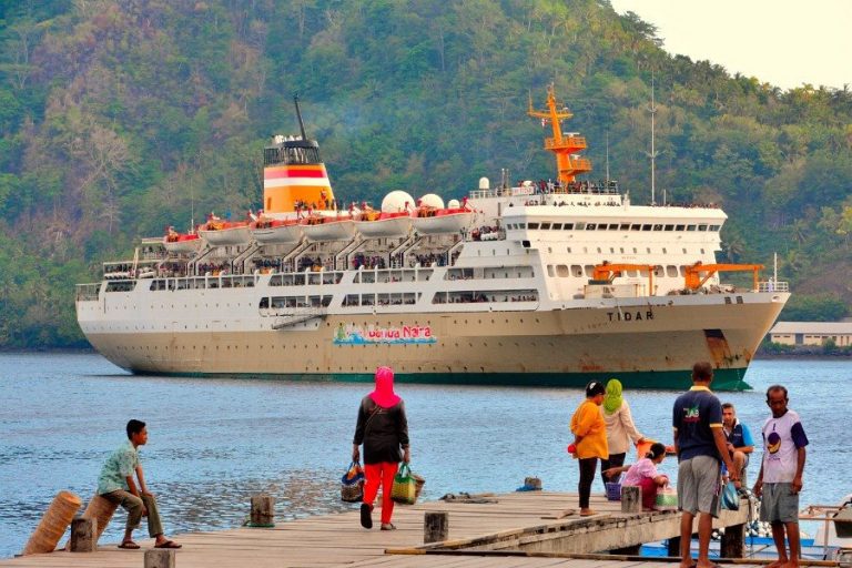 jadwal dan tiket kapal laut pelni km tidar 2023
