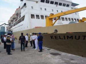 Tiket Kapal Kumai – Semarang — KM Kelimutu