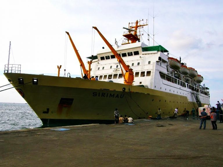 jadwal dan tiket kapal laut pelni km sirimau 2023
