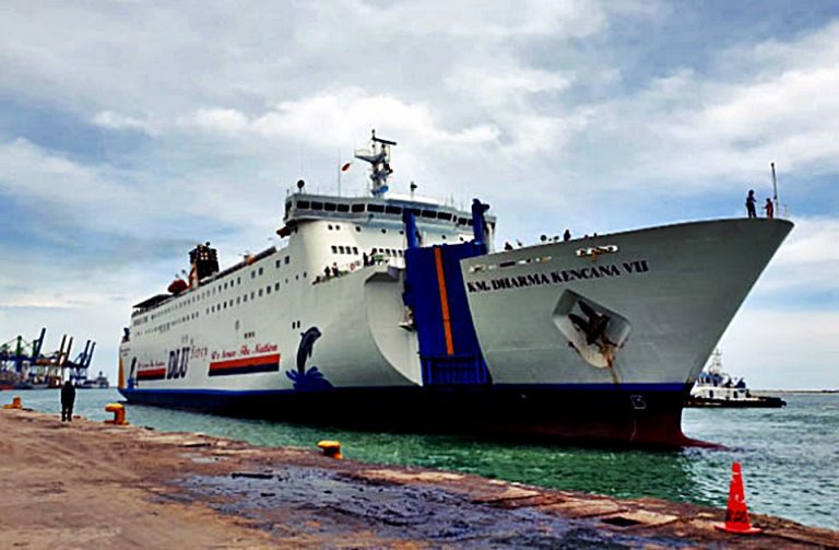 jadwal kapal laut surabaya makassar