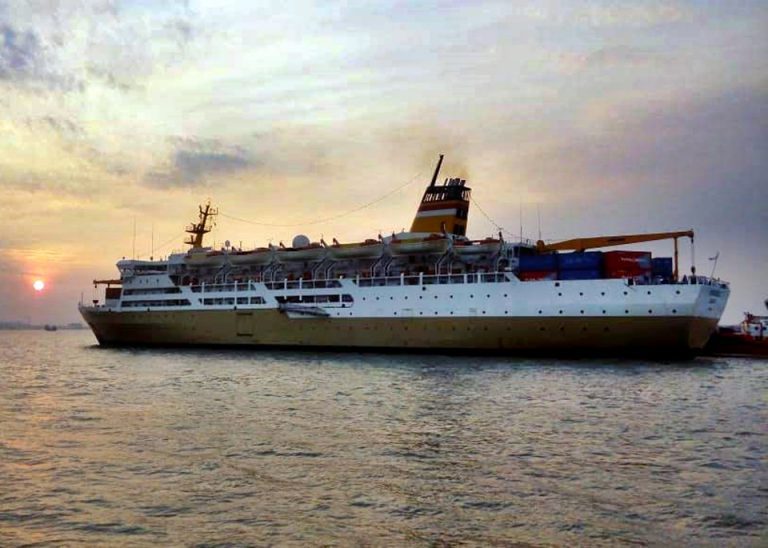 jadwal tiket kapal laut pelni km dobonsolo