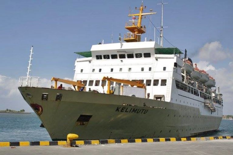 jadwal tiket kapal laut pelni km kelimutu 2021 semarang kumai