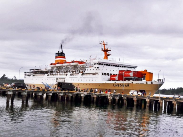 jadwal tiket kapal laut km labobar