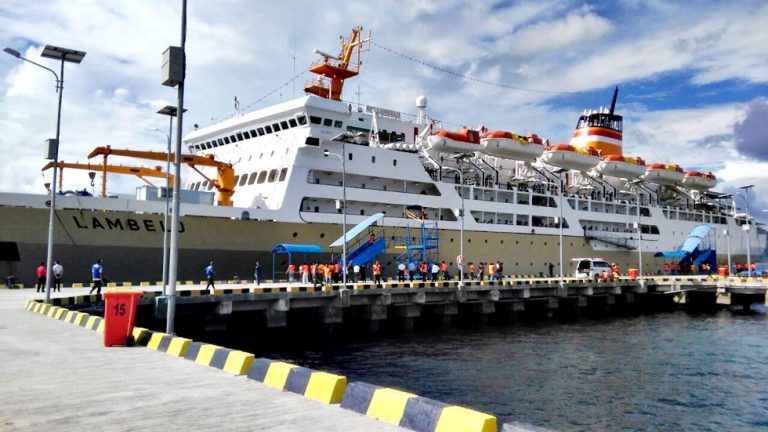 jadwal dan tiket kapal laut pelni km lambelu 2021 makassar
