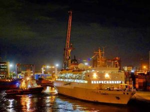 jadwal tiket kapal laut pelni km lawit pontianak 2022