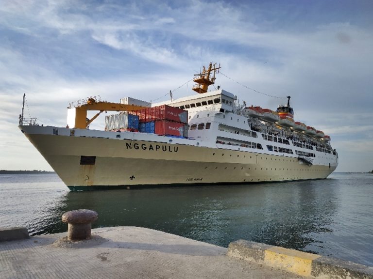 jadwal tiket kapal laut pelni km nggapulu 2022 surabaya makassar