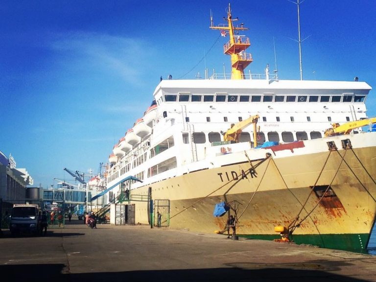 jadwal dan tiket kapal laut pelni km tidar 2023