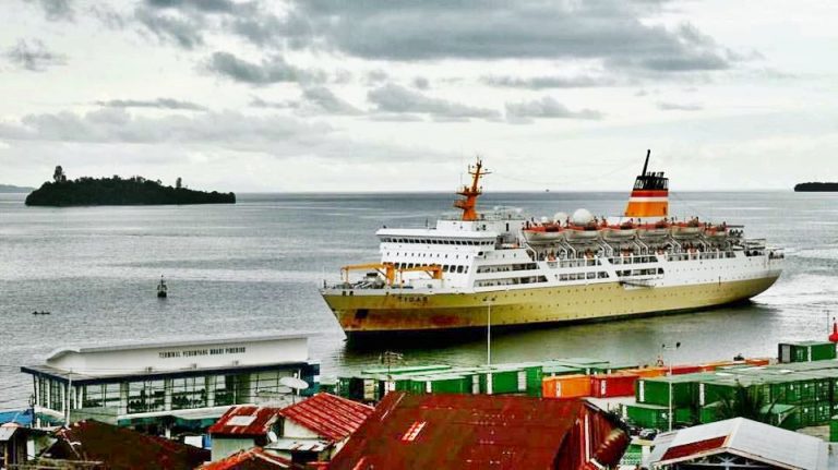 jadwal tiket kapal laut pelni km tidar makassar