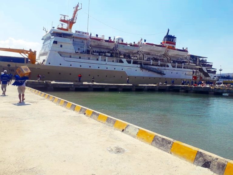km awu - jadwal tiket kapal laut pelni 202 surabaya denpasar ende