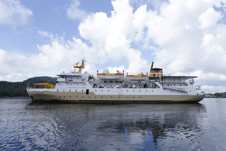 jadwal dan tiket kapal laut pelni km sangiang 2023