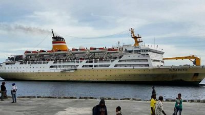 jadwal dan tiket kapal laut pelni km sinabung 2024 makassar sorong jayapura