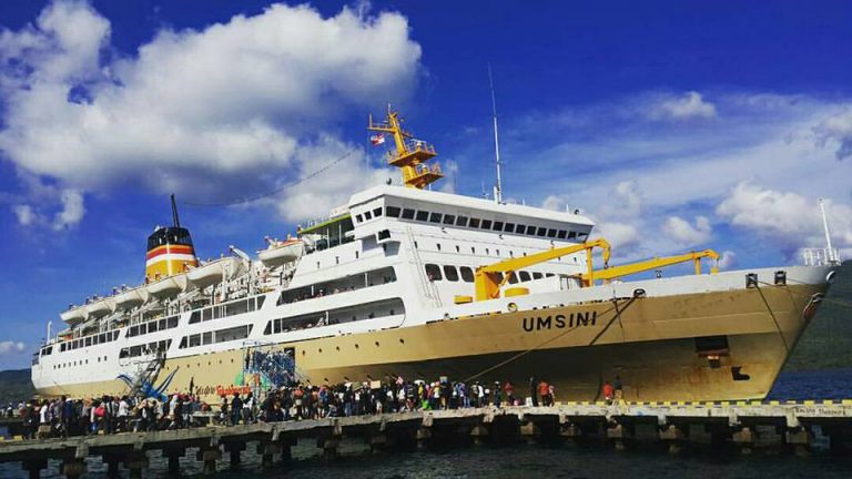 jadwal tiket kapal laut pelni km umsini 2022 makassar kupang