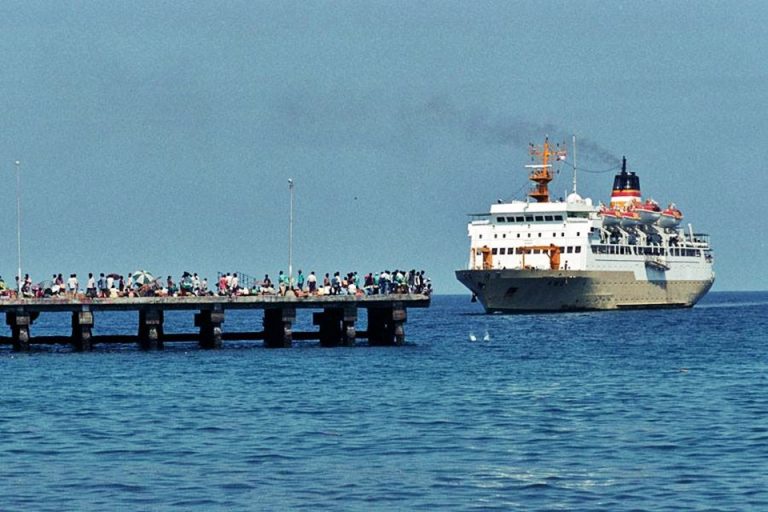 jadwal kapal laut pelni km awu 2021 surabaya bima
