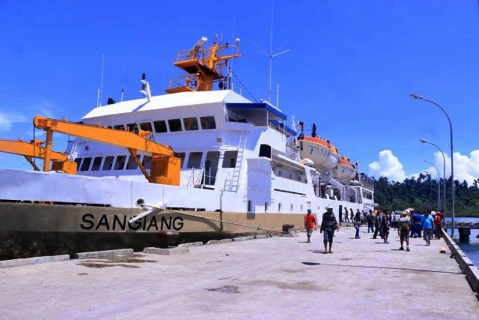 jadwal tiket kapal laut pelni km sangiang 2023 bitung ambon