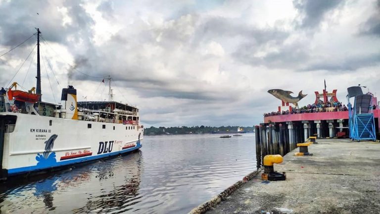 jadwal kapal laut km kirana iii 2020