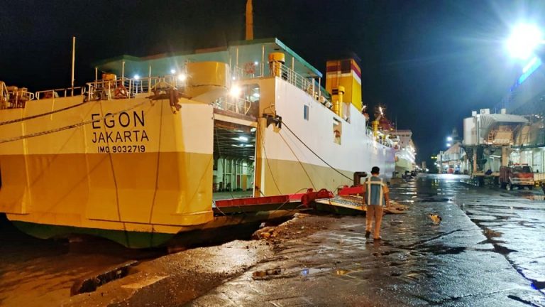 jadwal tiket kapal laut pelni km egon