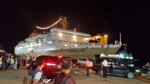 jadwal tiket kapal laut Pelni km labobar januari 2021 surabaya sorong