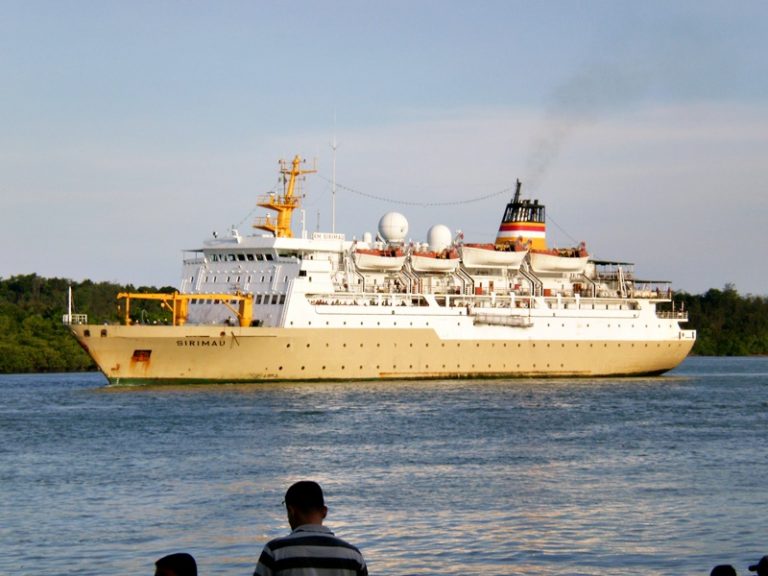 jadwal tiket kapal laut pelni km sirimau