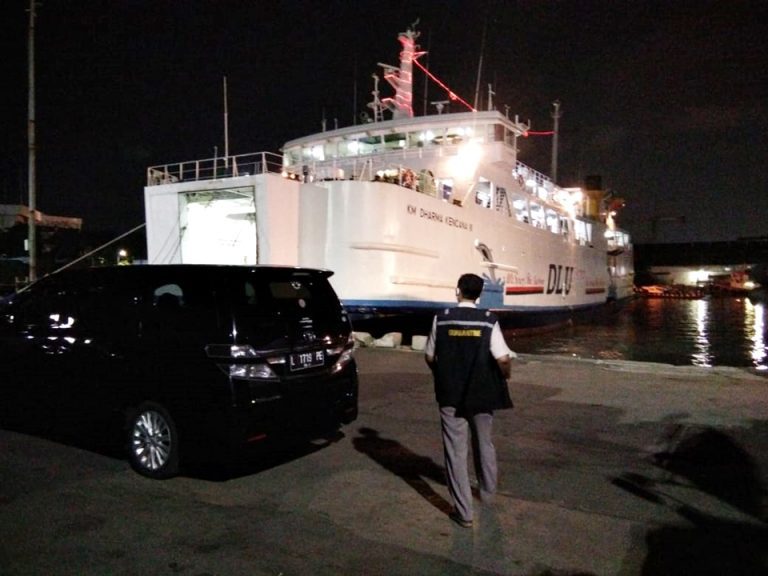 km dharma kencana iii - jadwal dan tiket kapal laut surabaya kumai 2022