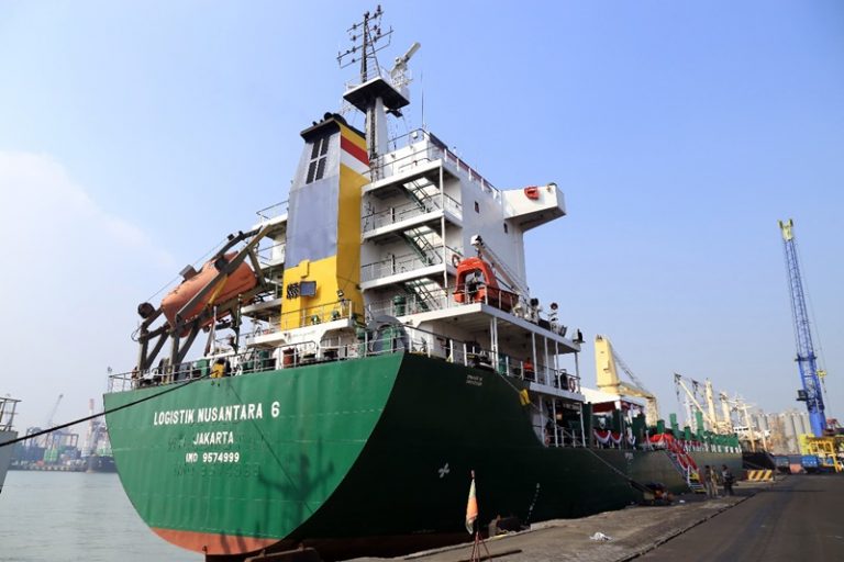 km logistik nusantara 6 - kapal taol laut pelni