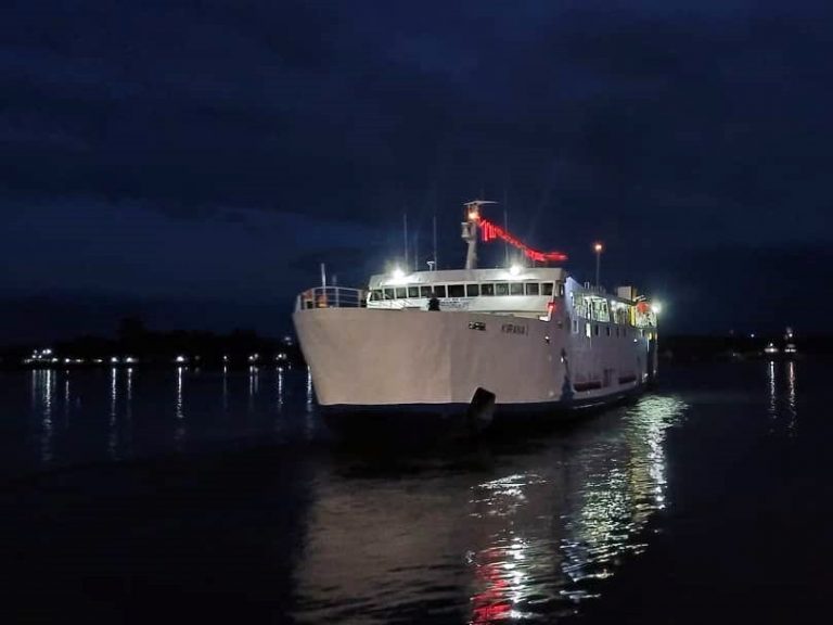 jadwal kapal laut semarang sampit - km kirana i
