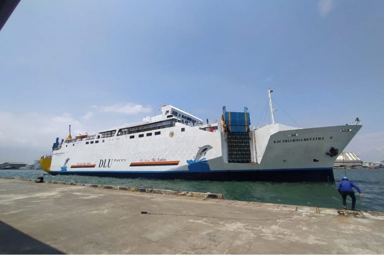 km dharma rucitra ix - jadwal kapal semarang kumai