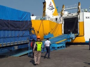 Jadwal Kapal Laut Kumai – Semarang Juni 2021
