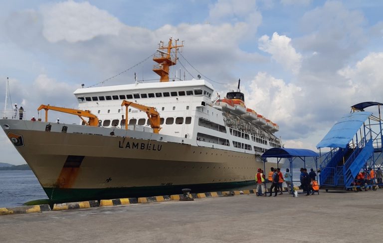 km lambelu - jadwal dan tiket kapal pelni