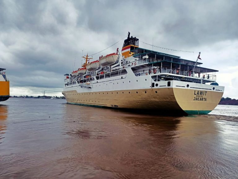 km lawit - jadwal dan tiket kapal laut pelni