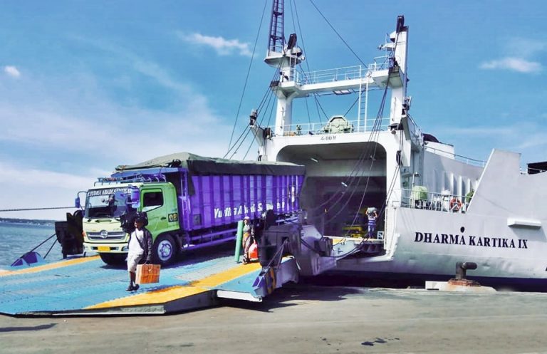 km dharma kartika ix - jadwal kapal laut surabaya 2022