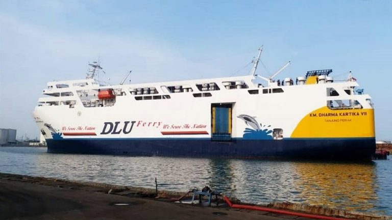 km dharma kartika vii - jadwal kapal laut pelni semarang pontianak