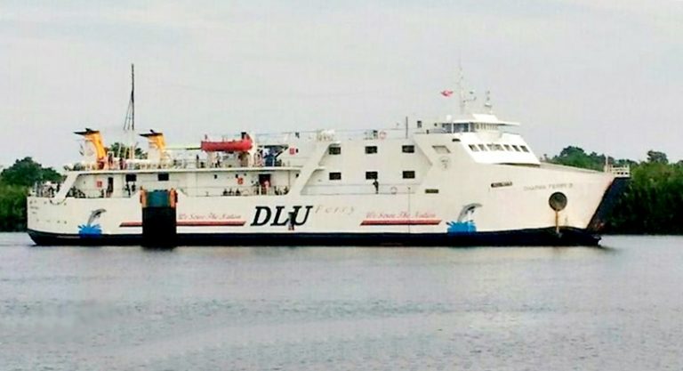 km dharma ferry ii - jadwal kapal laut semarang ketapang