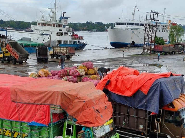 km kirana i - jadwal kapal laut surabaya sampit 2021 semarang kumai