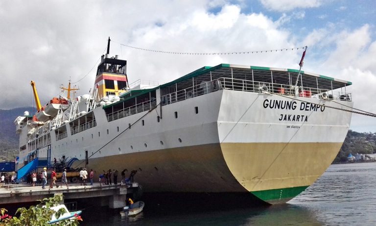 km gunung dempo - jadwal dan tiket kapal laut pelni 2021 jakarta makassar jayapura