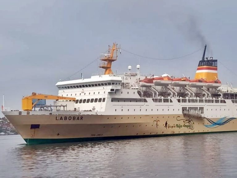 km labobar - jadwal dan tiket kapal laut Pelni