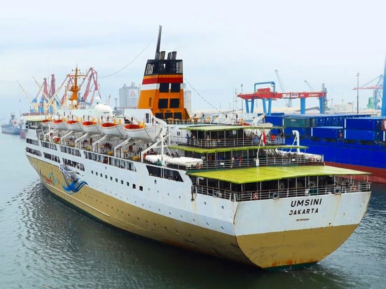 km umsini - jadwal dan tiket kapal laut pelni 202 surabaya makassar maumere