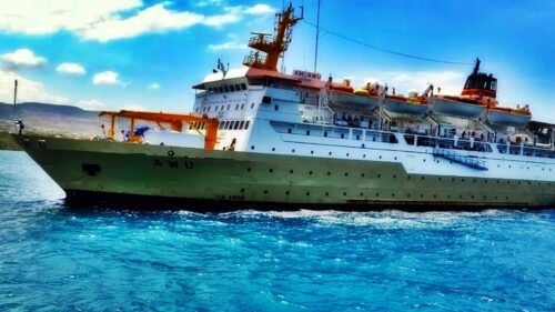 km awu - jadwal dan tiket kapal laut pelni surabaya 2024 kupang