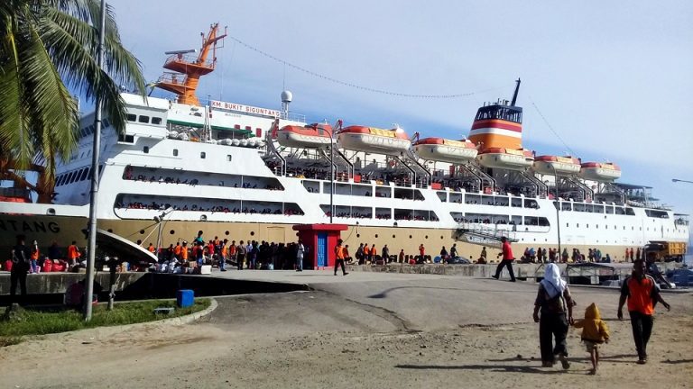 km bukit siguntang - jadwal dan tiket kapal laut pelni parepare