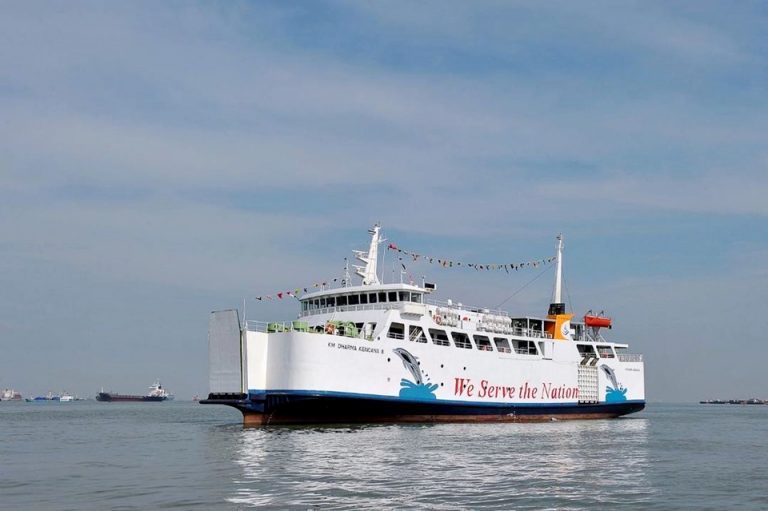 km dharma kencana iii - jadwal kapal laut kumai surabaya