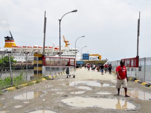 km labobar - jadwal dan tiket kapal laut pelni 2022 makassar ambon nabire jayapura