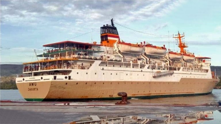 jadwal dan tiket kapal laut pelni km awu 2022 surabaya ende
