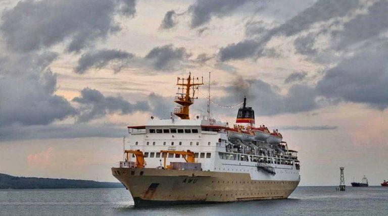 km awu - jadwal dan tiket kapal laut pelni 2022 surabaya bali