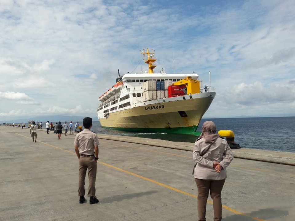 KM Sinabung - jadwal dan tiket kapal laut Pelni 2022 surabaya sorong bitung makassar jayapura