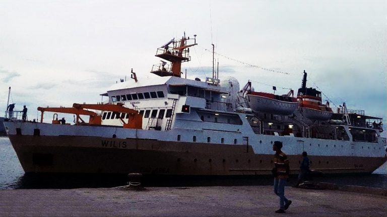 km wilis - jadwal dan tiket kapal laut pelni 2022 labuan bajo makassar