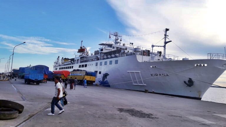km kirana - jadwal dan tiket kapal laut 2022 surabaya kumai balikpapan parepare