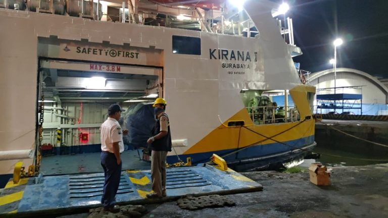 km kirana i - jadwal dan tiket kapal laut 2022 semarang kumai