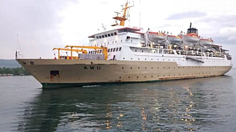 km awu - jadwal dan tiket kapal pelni 2022 surabaya ende kumai kalabahi