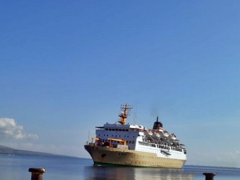 KM Awu - jadwal dan tiket kapal laut pelni 2022 bima surabaya