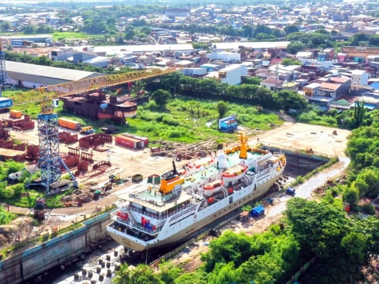 jadwal dan tiket kapal laut pelni - KM Wilis 2023