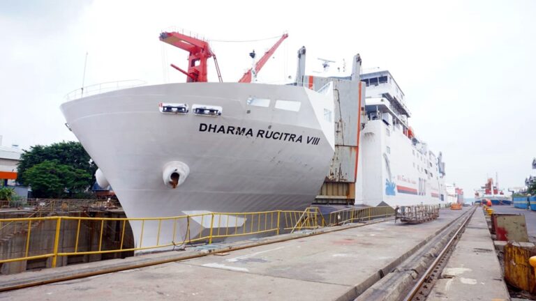 km dharma rucita viii -jadwal dan tiket kapal laut 2023 surabaya lombok labuan bajo